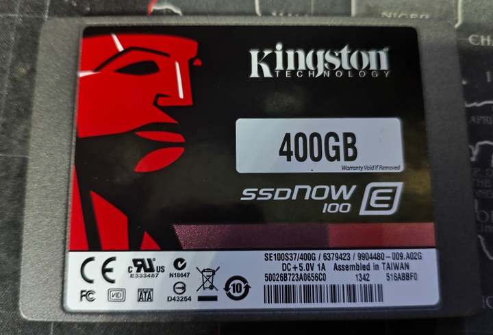 Kinstone E100 400GB eMLC SSD SATA-99%