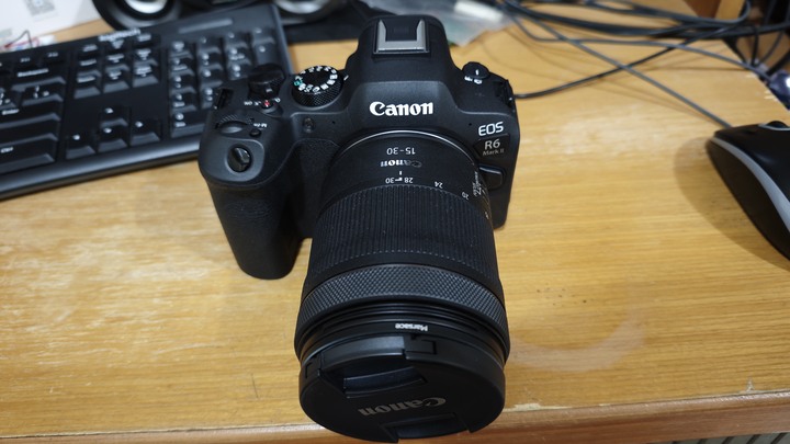 近全新Canon EOS R6 Mark II 機身 公司貨 +Canon RF 15-30 鏡頭 公司貨