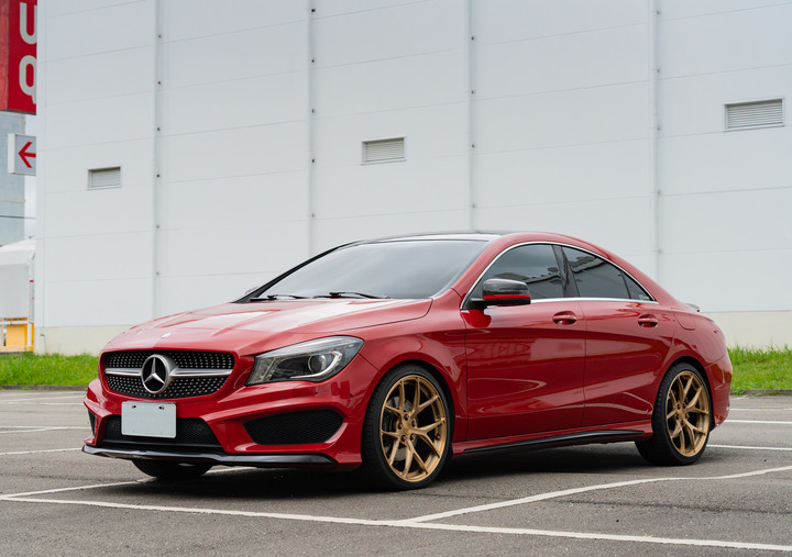 [自售] 一手總代理 2015 CLA 250 AMG