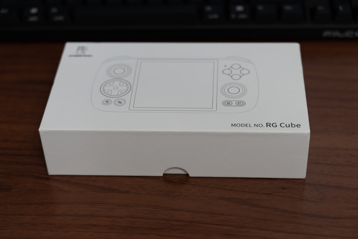 RG Cube 復古掌機 (全新)