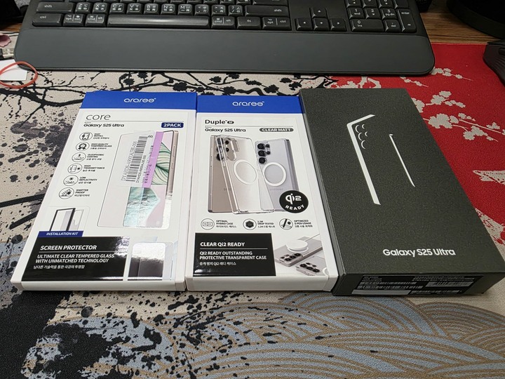 95%新 SAMSUNG 三星 Galaxy S25 Ultra 256G 鈦黑 Araree 玻璃貼 鏡頭貼 手機殼