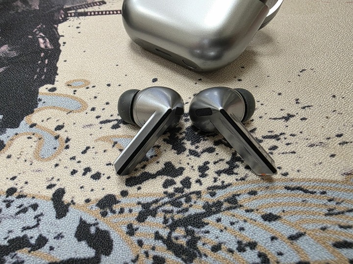 99%新 三星 SAMSUNG Galaxy Buds3 Pro 藍牙耳機 入耳式 銀河灰 一年保固 Elago 全配