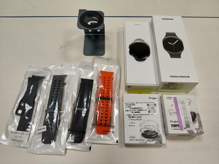 99%新 SAMSUNG 三星 Galaxy Watch8 44mm 智慧手錶 (藍牙) Watch 8 星石灰 全配