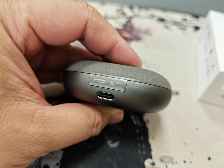 99%新 Xiaomi 開放式耳機 Pro 小米 藍牙耳機 無重力貼合 獨立防漏音 哈曼金耳朵調音 雙平衡動鐵 耳掛式