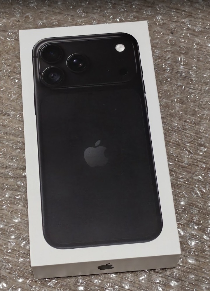Apple iPhone 18 Pro Max  黑 256GB