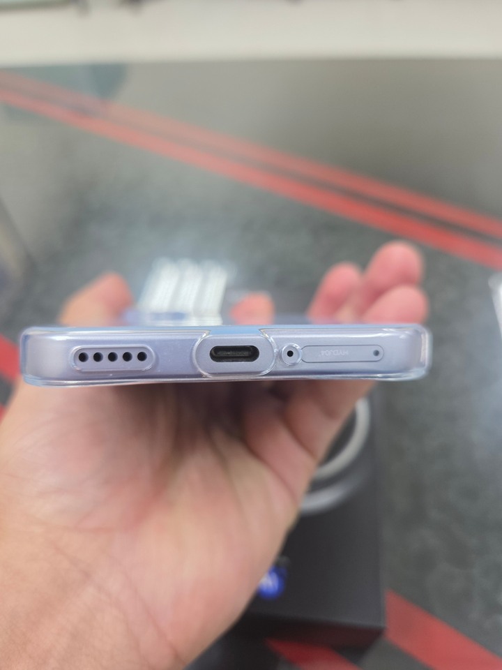 vivo v70 fe 12+256g