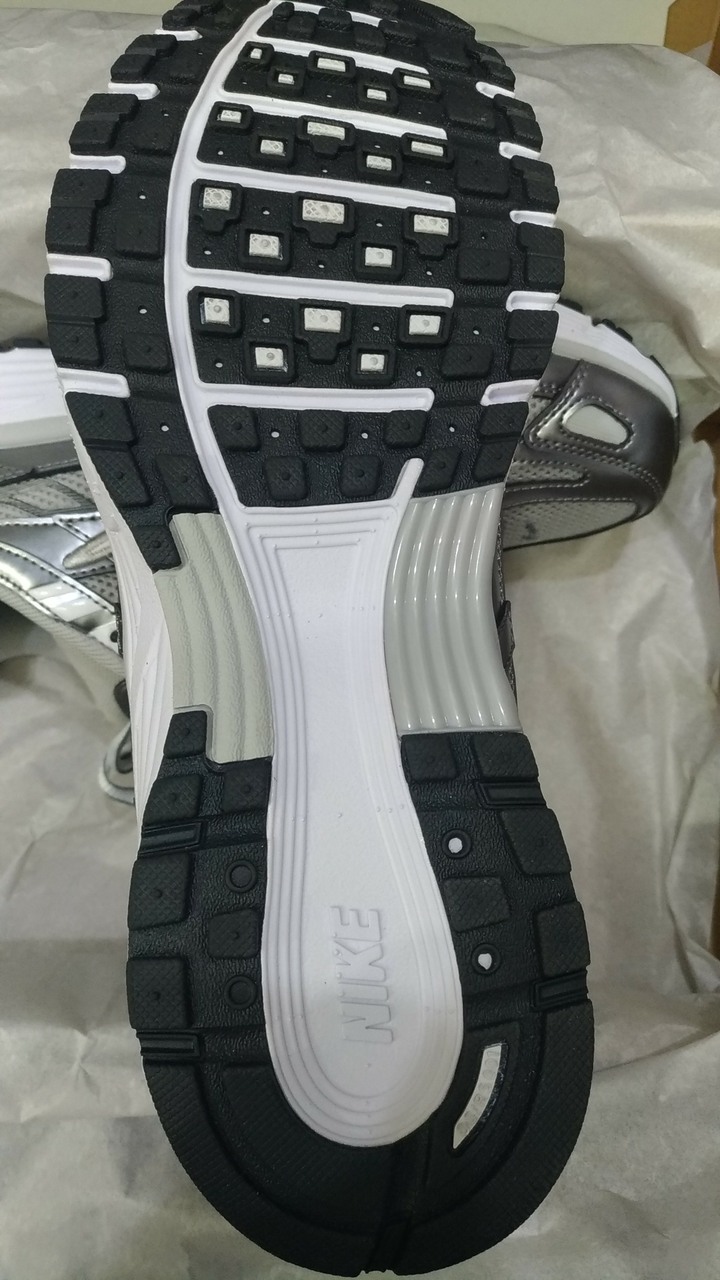 NIKE 慢跑 W P-6000 銀灰色 24.5cm 銀彈 女 IO3496-001
