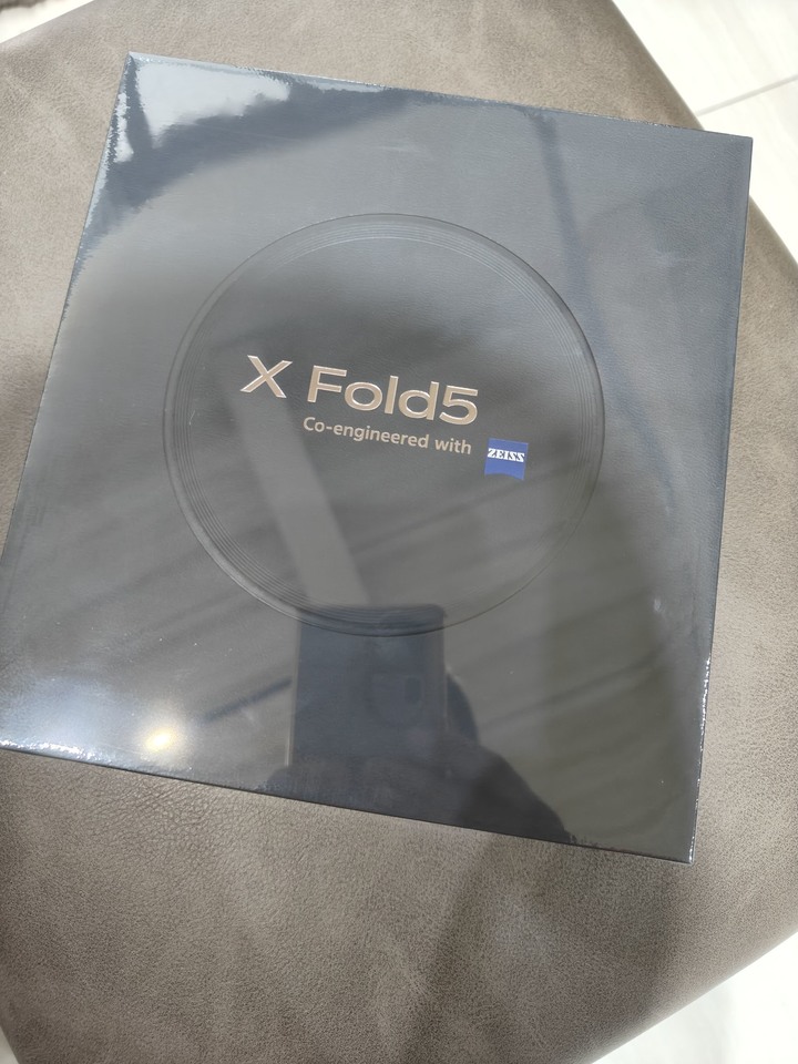 VIVO X FOLD 5 新品 黑 台灣版 保固兩年 [意外一年]
