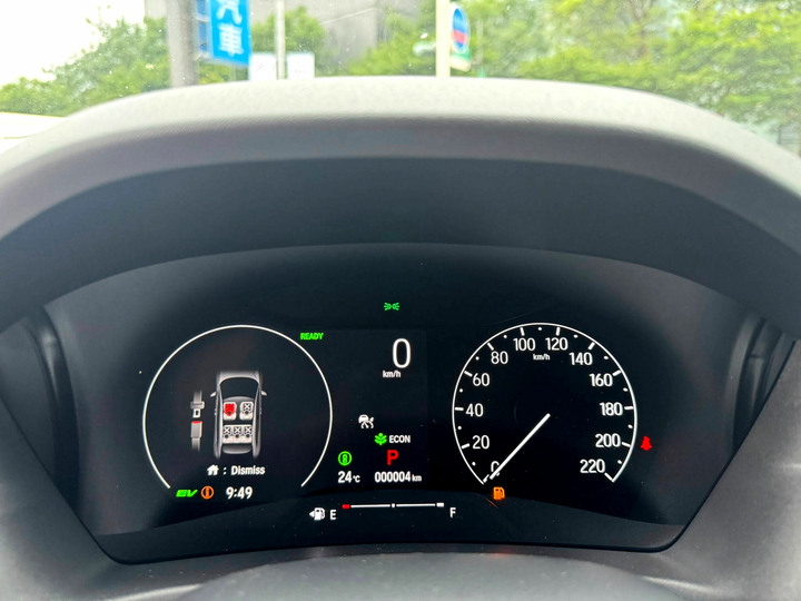 別懷疑．就兩台優惠．全新車為未開封2026年本田HRV．油電Ｓ版．原價89.9萬．現折11萬．可在舊換新折扣．原廠保固中