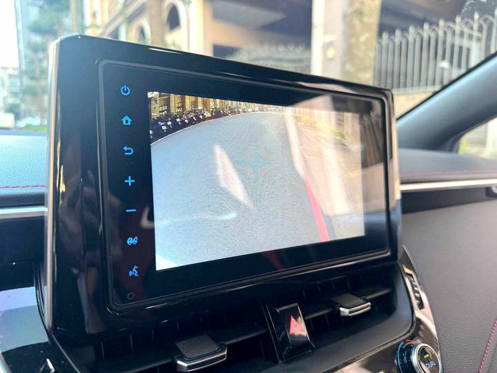 2021年Toyota Corolla AURIS Sport 2.0L．好車總是一面之緣．旗艦版．紅灰內裝．只跑３萬