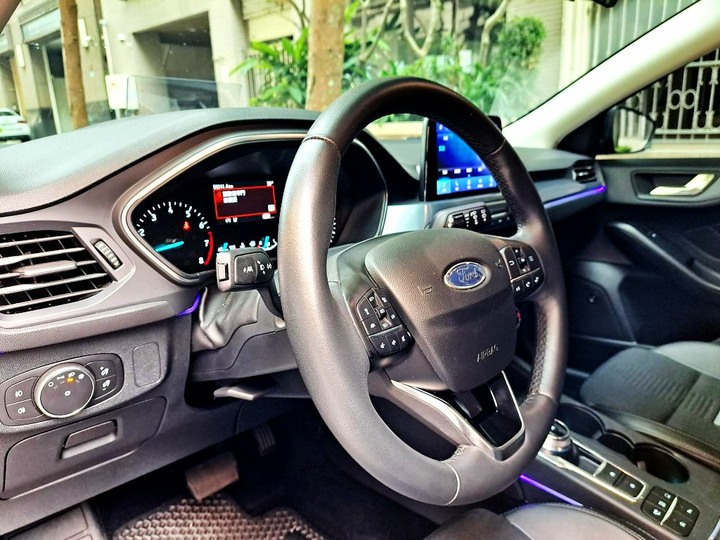 2021年Ford Focus Active 1.5L．ACTIVE 1.5L 任性版．自用車．里程保證．原廠保養．附認證書