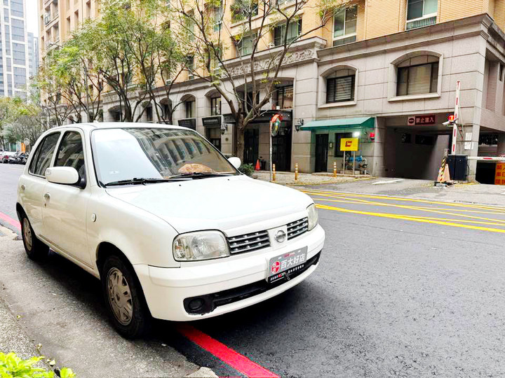 實車實價．2007年Nissan March 1.3L．經典馬區．超划算便宜二手「小」車．初學者最愛．市區首選代步車