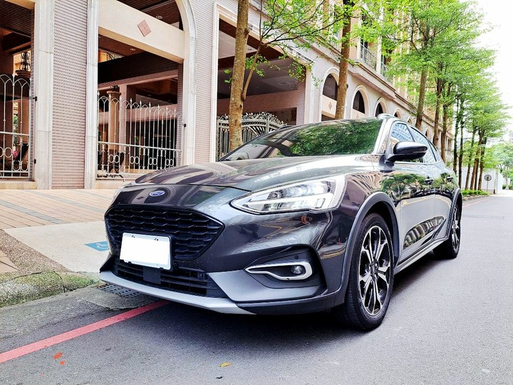 2021年Ford Focus Active 1.5L．ACTIVE 1.5L 任性版．自用車．里程保證．原廠保養．附認證書