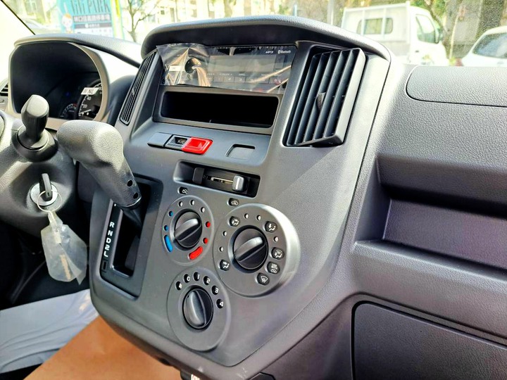 2026年TOYOTA TOWN ACE 1.5L．TSS版本貨車．新車里程4公里．全程托運到店．原廠４年１２萬公里保固