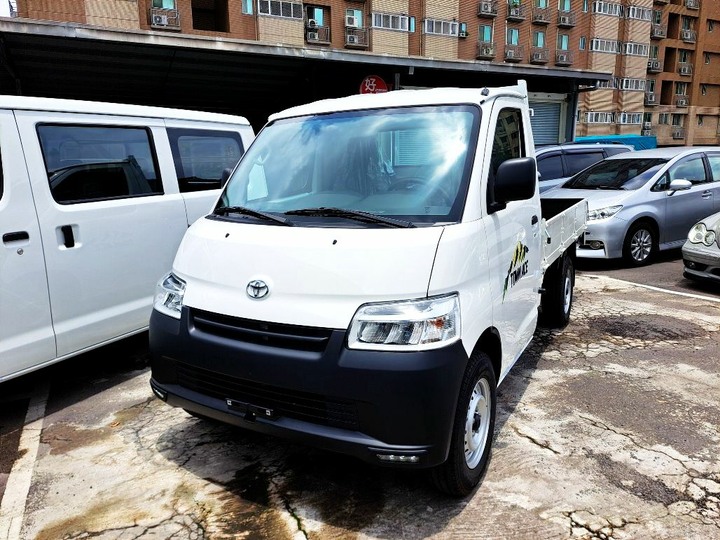 全新車未開封2026年TOWN ACE 1.5L．自排．木床貨車．新車55.5萬下殺優惠．新車里程3公里．原廠四年１２萬公里保固中