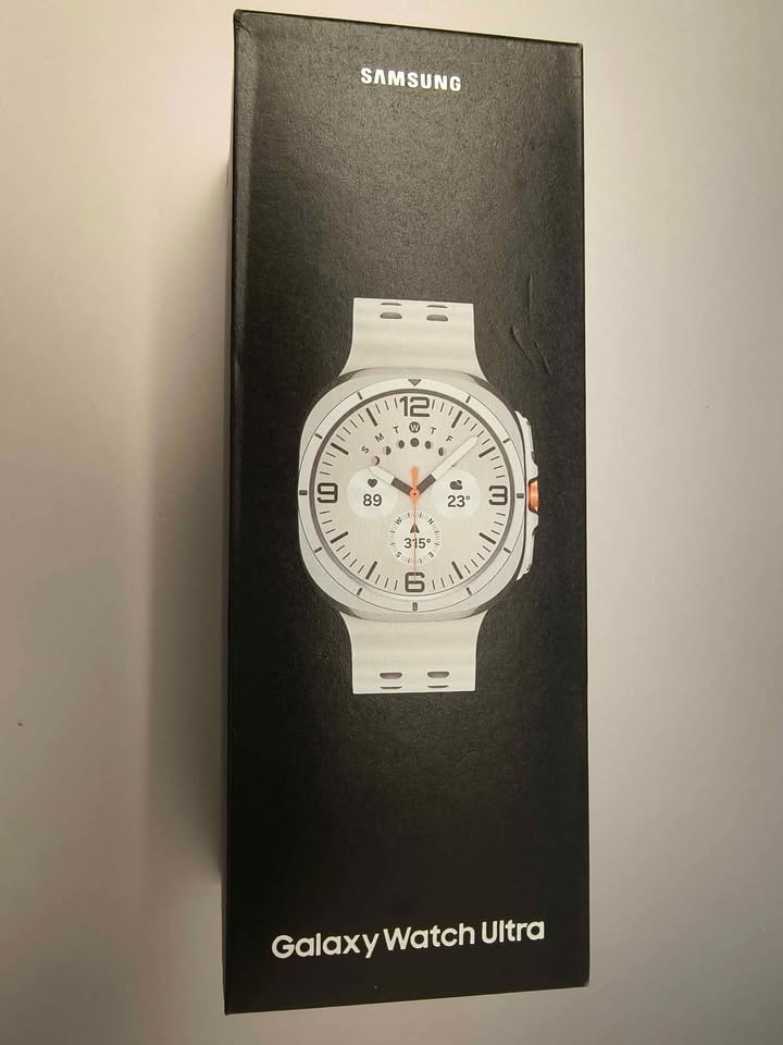 拆封僅檢查 三星 Galaxy Watch Ultra 智慧手錶 白鈦色