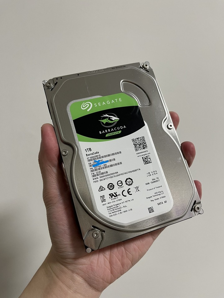 Seagate 希捷 傳統硬碟 HDD 1TB 完整盒裝