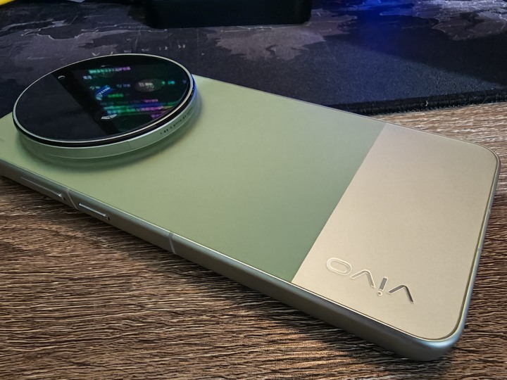 台版 VIVO X300 ULTRA 16/1T