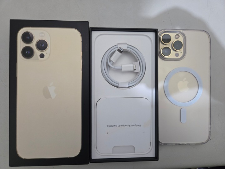 iphone 13 pro max 256G,已換原廠電池100%