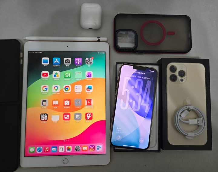 iphone 13 pro max 256G（電池有換原廠電池）+ipad+筆跟耳機一起賣