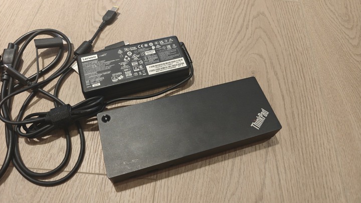 ThinkPad Hybrid USB-C 含USB-A 擴充基座 (40AF) , 雷電3 雷電4 DOCK