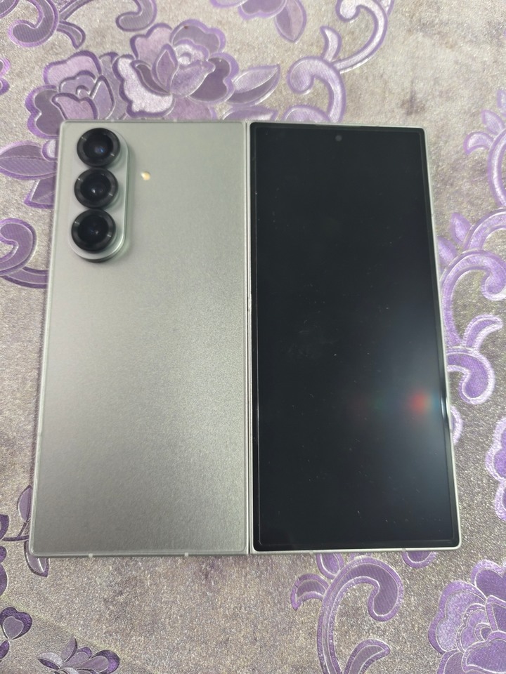 Samsung Z Fold7 512G 美版零件機 請詳閱說明