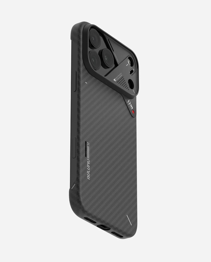 Aulumu A17 iphone 17 promax溫控散熱裸機手感碳纖維殼（MagSafe 很強）