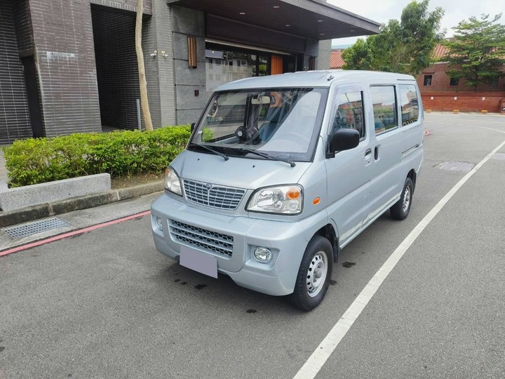 2013年三菱 菱利 廂型車 賺錢的好幫手