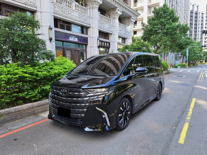 2025年TOYOTA ALPHARD 2.5 油電 低里程 一手車