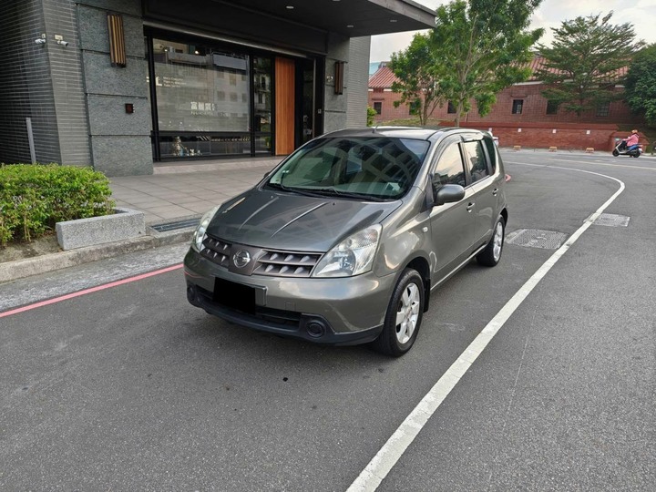 2008年 日產 LIVINA 1.6 五門掀背車
