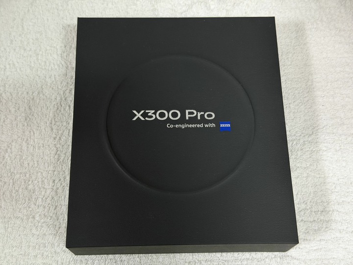（剛到貨）VIVO X300 Pro 512G曠野棕