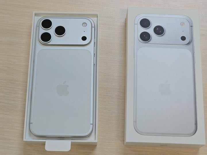 （超級新）iPhone 17 Pro max 256G 銀色