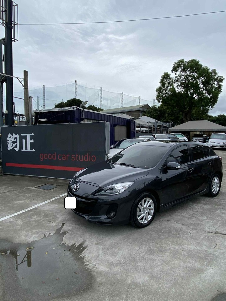 鈞正貿易 2012年 MAZDA3 2.0 五門 天窗 原 一手持有 原廠保養 車況優良 跑少