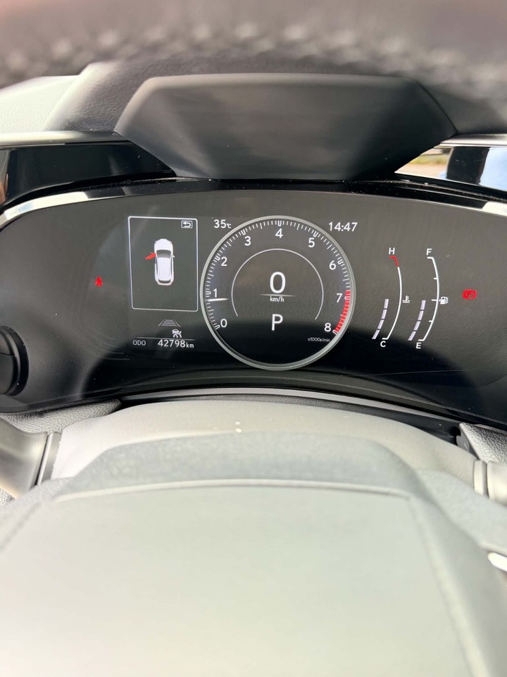 鈞正貿易 2023年 LEXUS NX200 豪華版本 跑少 原廠保養 保固中 電動尾門 配合鑑定 認證