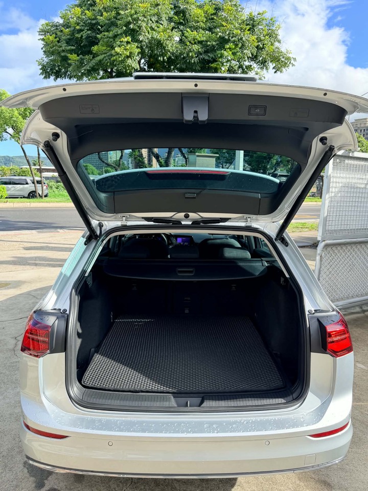 鈞正貿易 2021年 GOLF VARIANT 280 STYLE版本 一手持有 原廠保養 原版