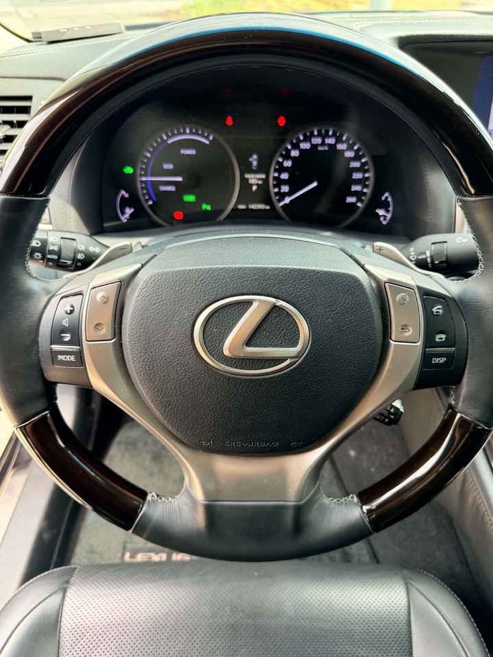 鈞正貿易 2014年 LEXUS GS300H 實跑14萬公里 原廠保養 大電池已更換 認證 綿密好車