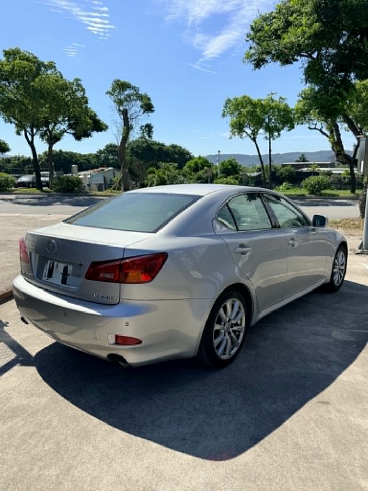 鈞正貿易 2006年 LEXUS IS250 V6 跑少 4萬公里 208匹馬力 原版 原廠保養 資料齊全 認證