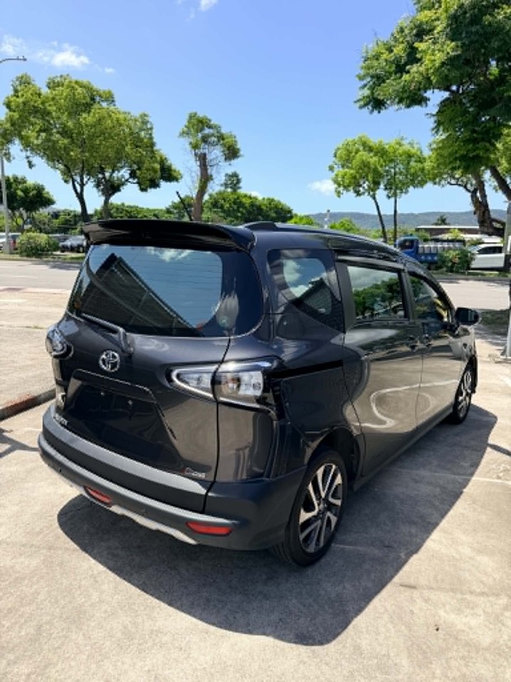 鈞正貿易 2024年 TOYOTA SIENTA CROSSOVER 1.8 一手使用 無載貨 原廠保養 資料全