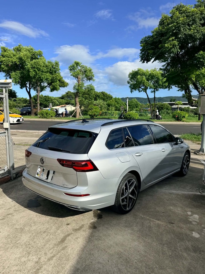 鈞正貿易 2021年 GOLF VARIANT 280 STYLE版本 一手持有 原廠保養 原版