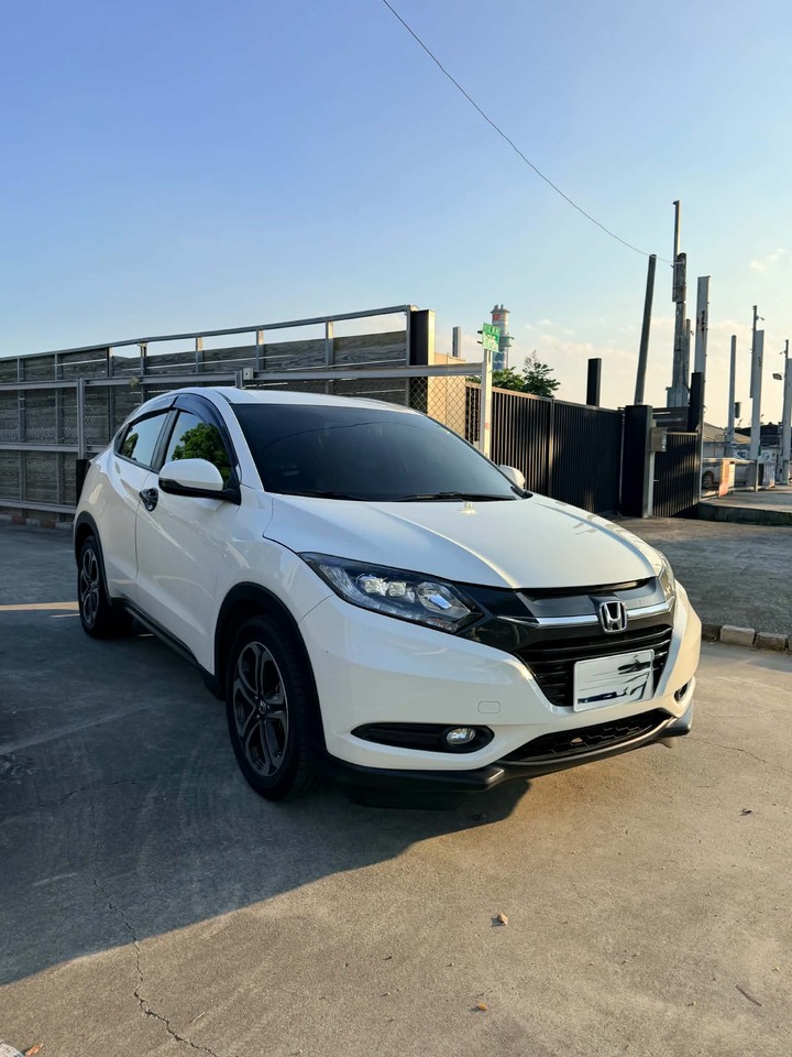 鈞正貿易 2017年 HONDA HR-V 1.8S版 一手 原版 認證