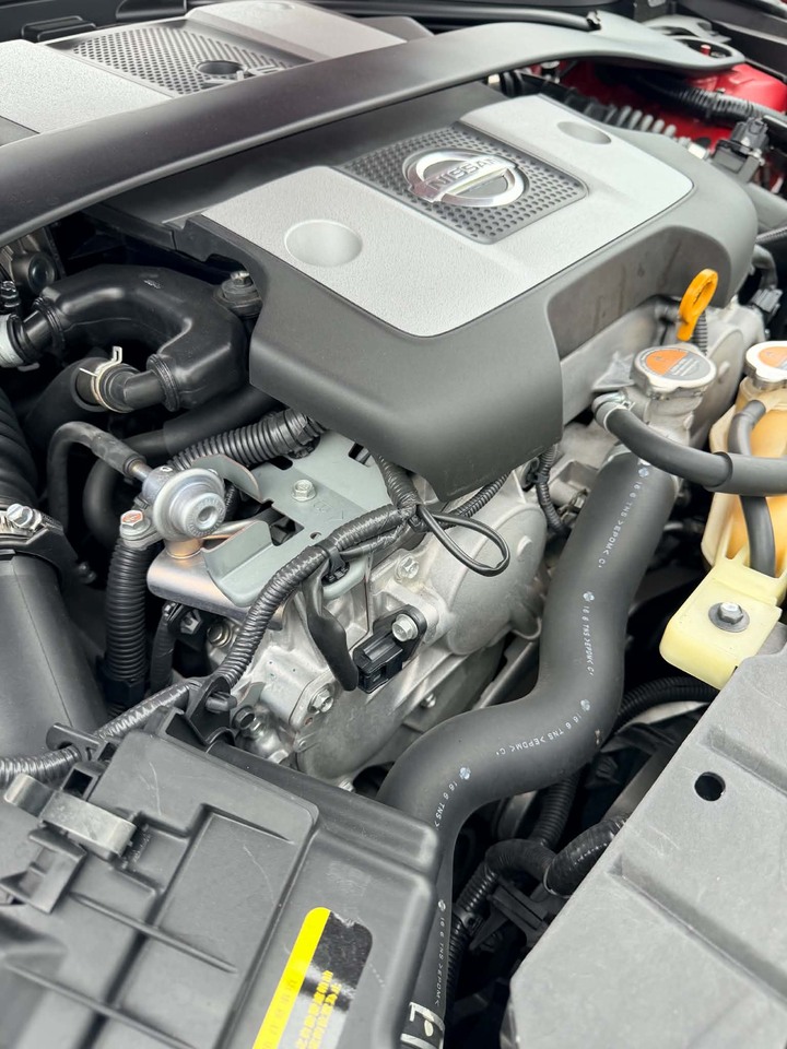 鈞正貿易 2016年 NISSAN 370Z 跑8萬公里 後驅 原版 原廠保養
