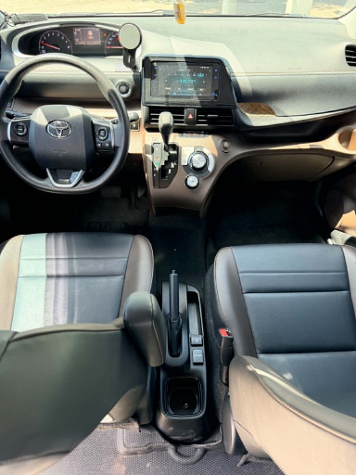 鈞正貿易 2024年 TOYOTA SIENTA CROSSOVER 1.8 一手使用 無載貨 原廠保養 資料全