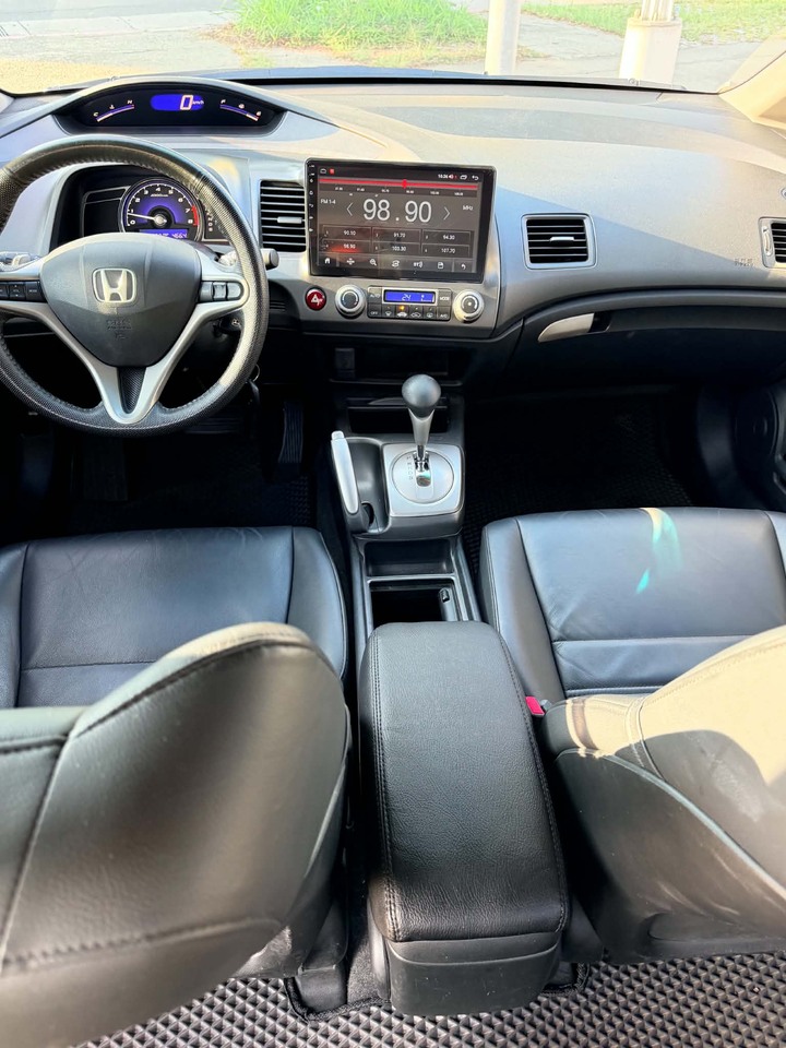 鈞正貿易 2011年 CIVIC K12 1.8 天窗 換檔快撥 一手持有 認證 歡迎比較
