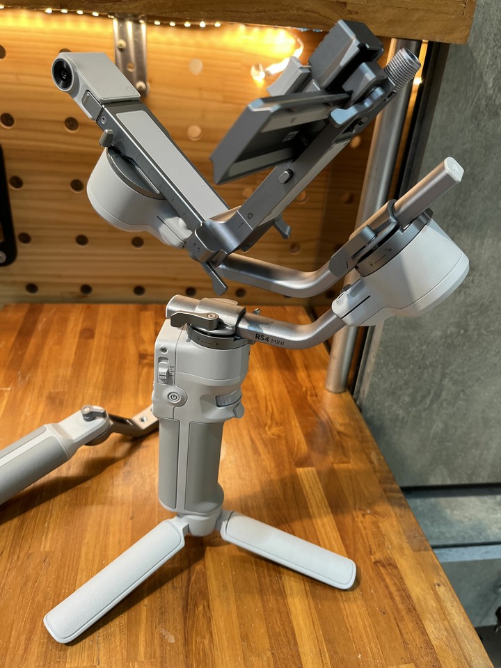 DJI RS4 Mini Combo套裝 智慧跟拍/提壺手把 功能正常 近全新 自取 議價不回