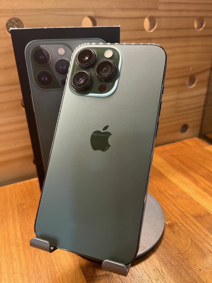 Iphone13 pro 256g 綠 原盒 電池76 無拆修 無泡水 面板完美 外觀9成新 自取 議價不回