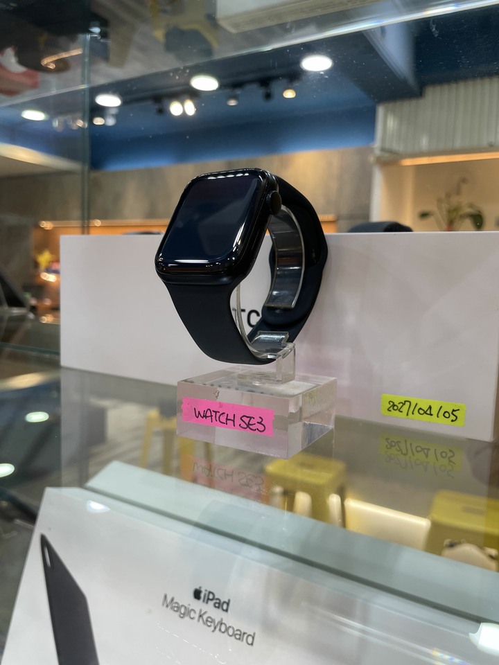 APPLE WATCH SE3 GPS 44mm 拆封新品 保固至2027/04/04 自取 不議