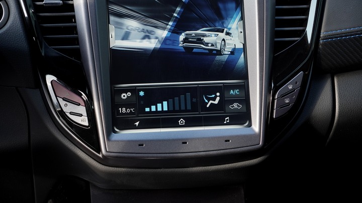 兩千好車－阿鈺 好車推薦＂2019 Lancer 1.8＂跑三萬、數位儀表