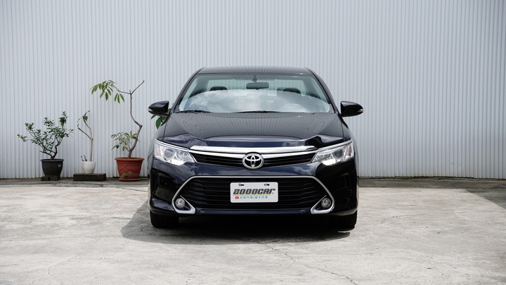 兩千好車－阿鈺 好車推薦＂2020 Toyota Camry ＂ 汽油版、跑9萬