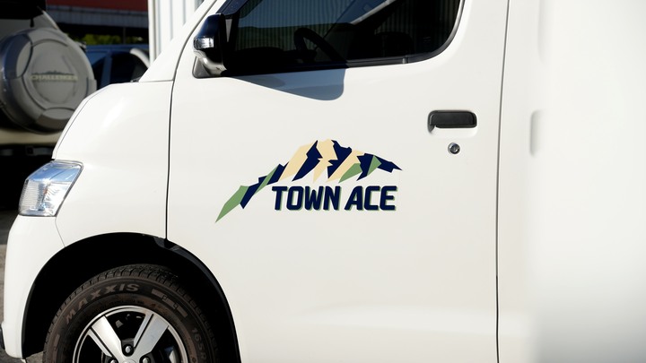 兩千好車－阿鈺 好車推薦＂2024 Toyota Town Ace＂只跑2千、自排5人座