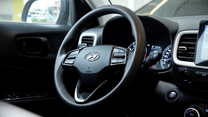 兩千好車－阿鈺 好車推薦＂2022 HYUNDAI VENUE＂